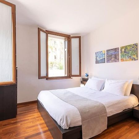 Residenza Sirtori Free Parking Apartment เวโรนา ภายนอก รูปภาพ