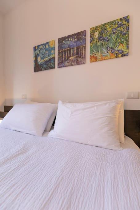 Residenza Sirtori Free Parking Apartment เวโรนา ภายนอก รูปภาพ